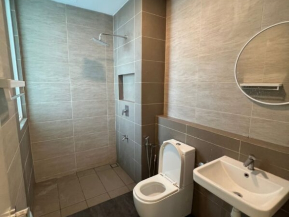 Studio Unit For Rent @ ALIX Residences