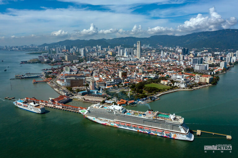 Homestay in Penang Mainland