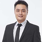 Julian Tong