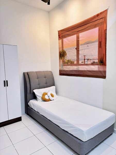 Small Room for Rent At Bayan Lepas Sunga