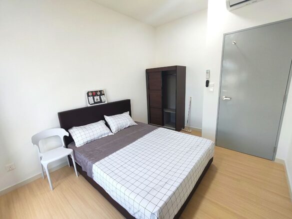 Room at M Luna, Kepong