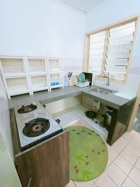 Dapur Single Room Male at Flora Damansara KPJ2 1Utama