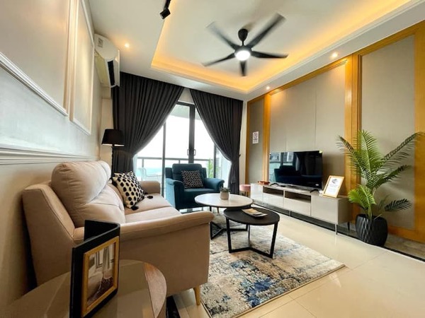 R&F Princess Cove, JB, 3mins walk to CIQ