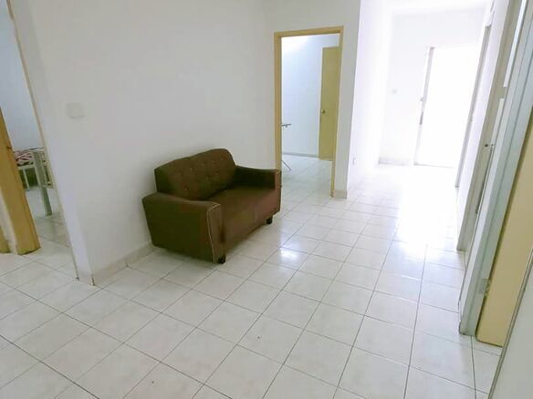 Single Room Male at Flora Damansara KPJ2 1Utama