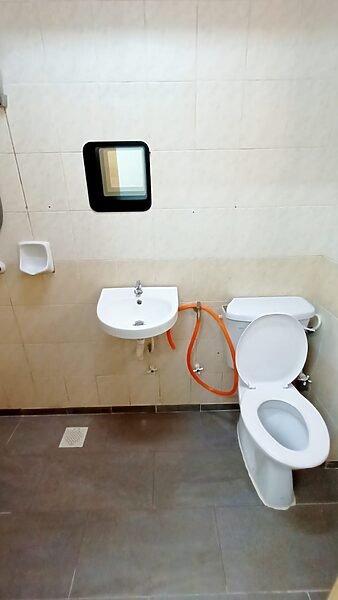Toilet Belakang Single Room Male at Flora Damansara KPJ2 1Utama