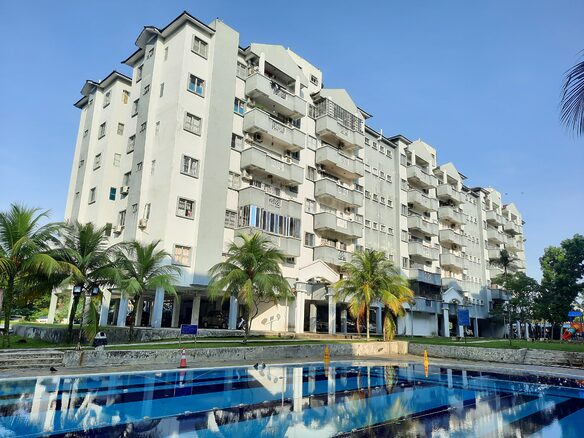 Master Room For Rent at Taman Universiti, UTM, JB