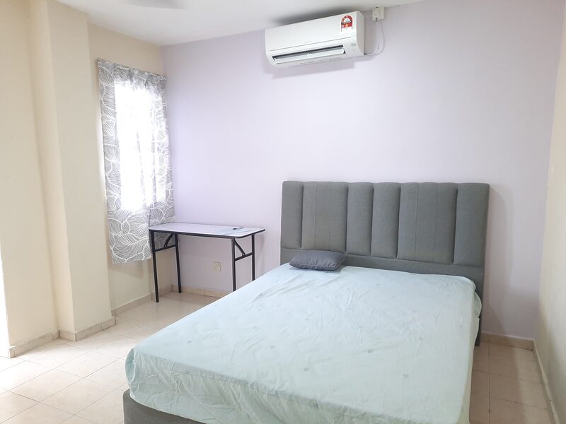 Master Room For Rent at Taman Universiti, UTM, JB