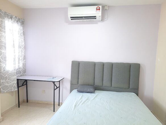 Master Room For Rent at Taman Universiti, UTM, JB