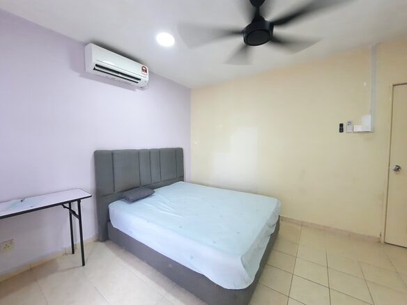 Master Room For Rent at Taman Universiti, UTM, JB