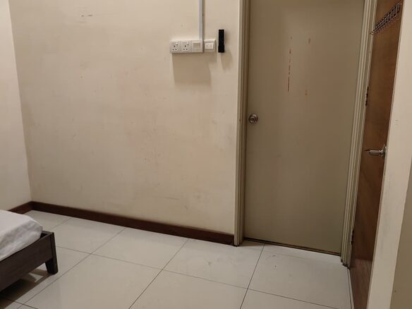 Puchong Small Private Room for Rent