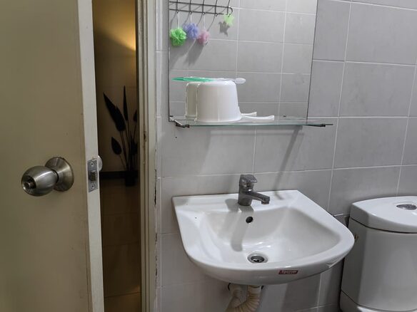 Puchong Small Private Room for Rent