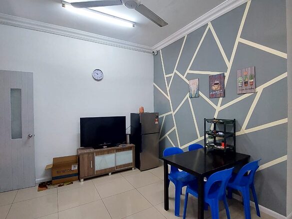 Queen Size Bedroom for Rent (Takada Area)