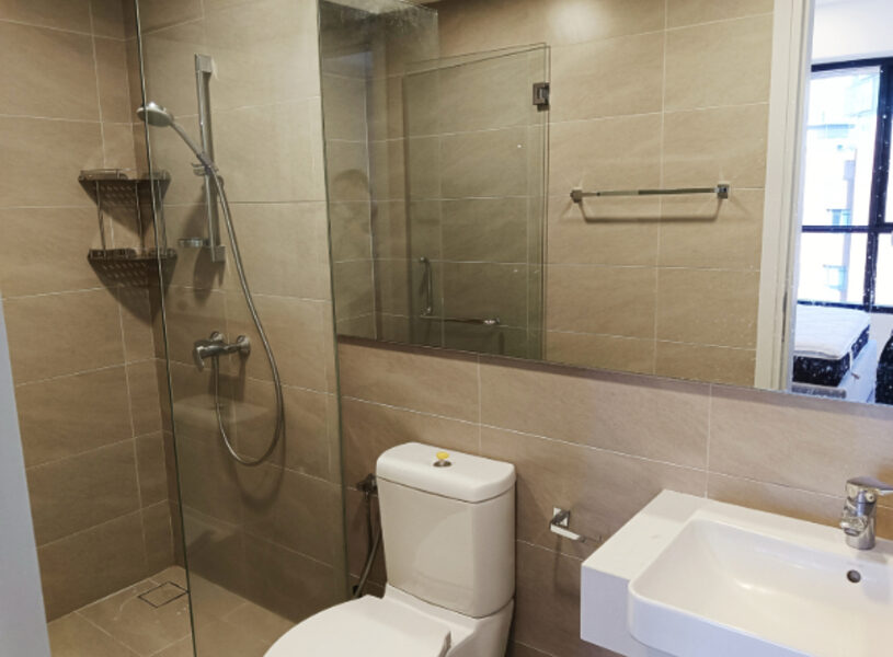 Fully furnished studio unit