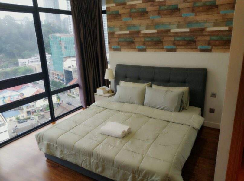 Fully furnished studio unit