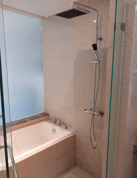 Fully furnished studio unit