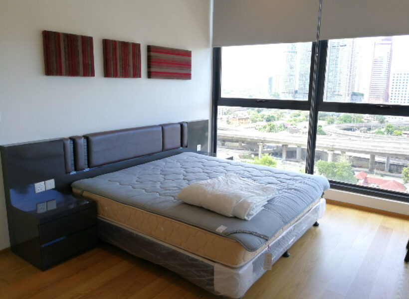 Fully furnished studio unit