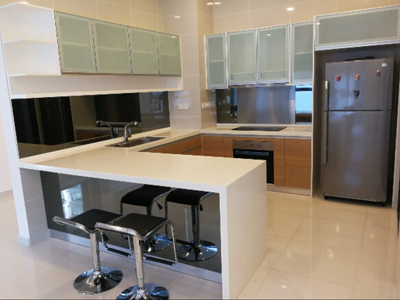 Fully furnished studio unit