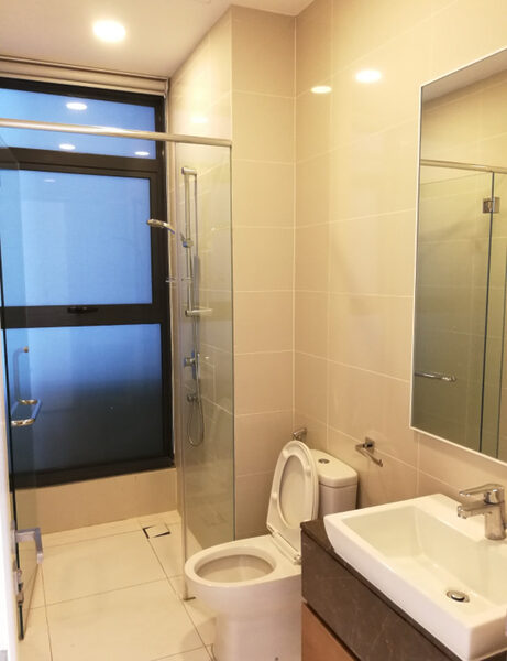 Fully furnished studio unit