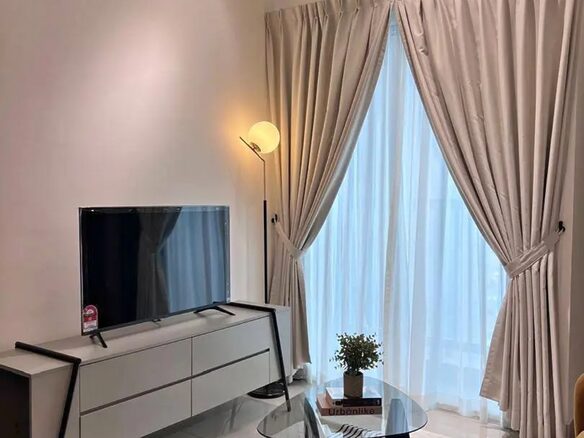 Studio unit for rent At Pavilion Residences