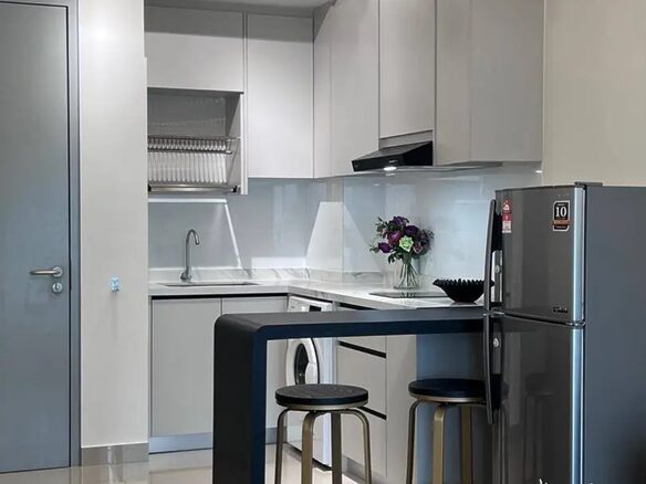 Studio unit for rent At Pavilion Residences