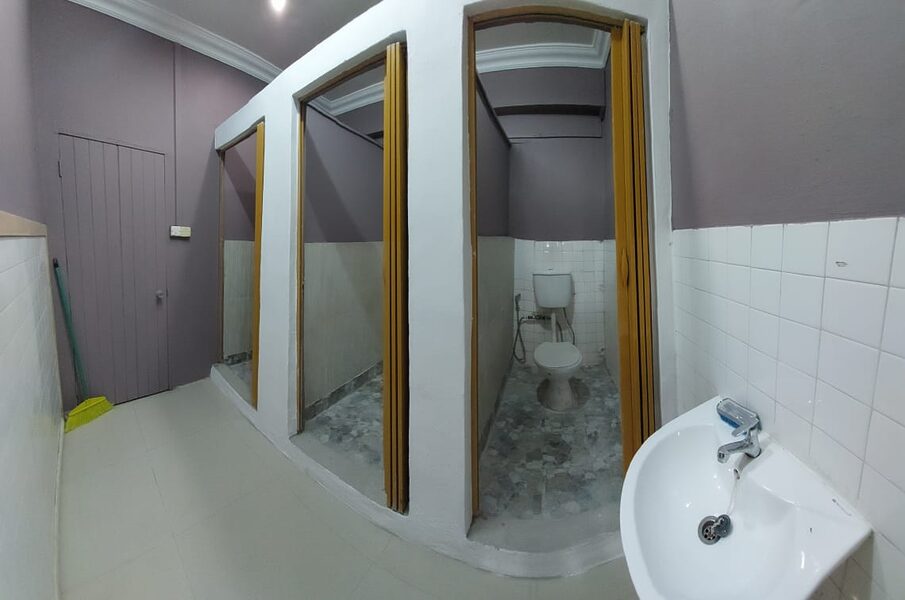 Shared Toilet Queen Size Bedroom for Rent (Takada Area)
