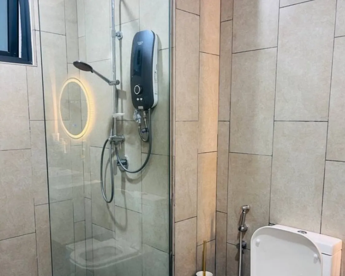 Studio unit for rent At M Condominium