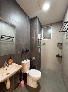 M Vertica KL_R4 Small Room_Female