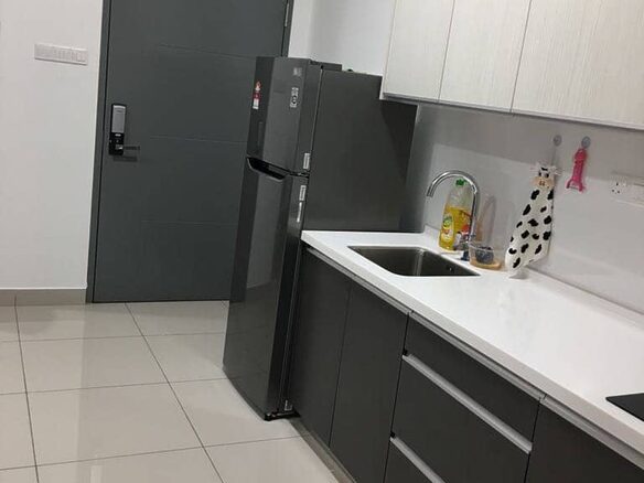 Citywood Apartment 2Bed 2Bath @ JB Town/CIQ