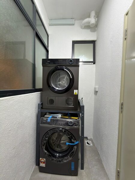 Topaz Condominium _R1 Master Room_Female w Bath