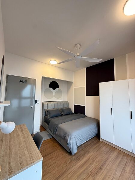 IMG_0053 M Vertica KL_R1 Master Room_Female w Bathroom
