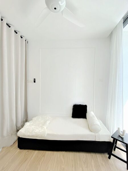 🌟Free wifi🌸Female🌟Balcony + Medium Room