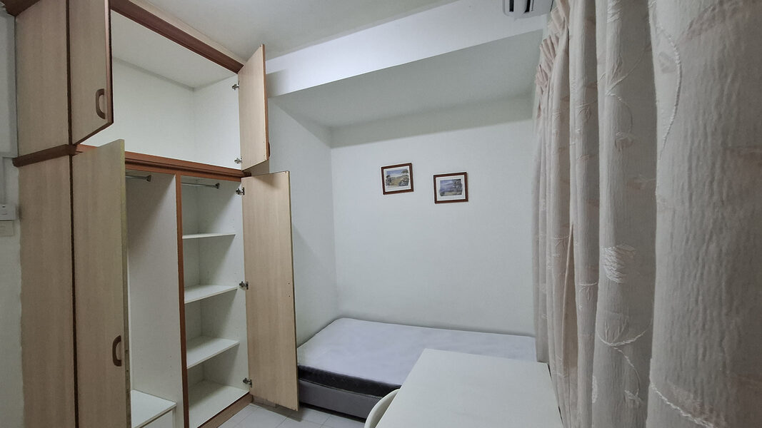 Fully Furnished Kota Kemuning Room for Rent!