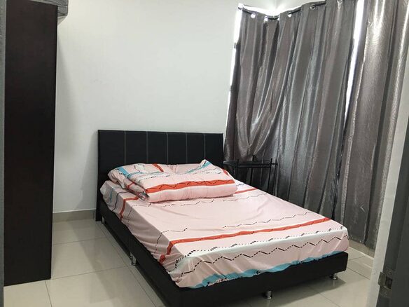 Citywood Apartment 2Bed 2Bath @ JB Town/CIQ