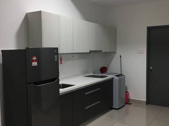 Citywood Apartment 2Bed 2Bath @ JB Town/CIQ