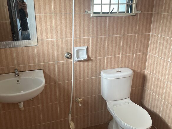 Master bedroom for rent