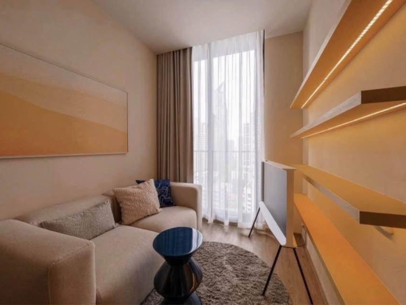 8Scape Residensi
