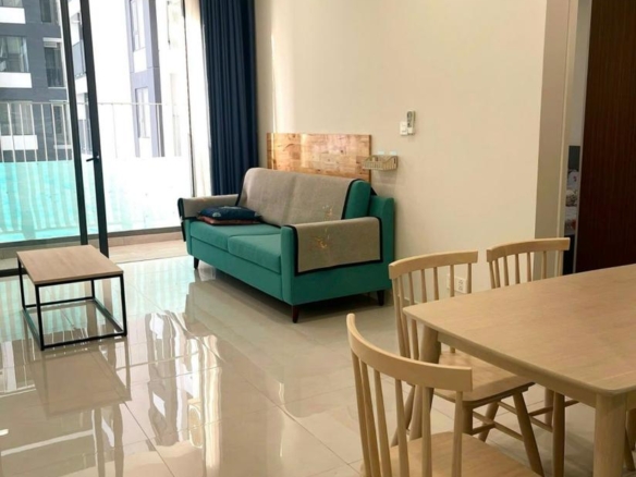 6 Capsquare Condominium