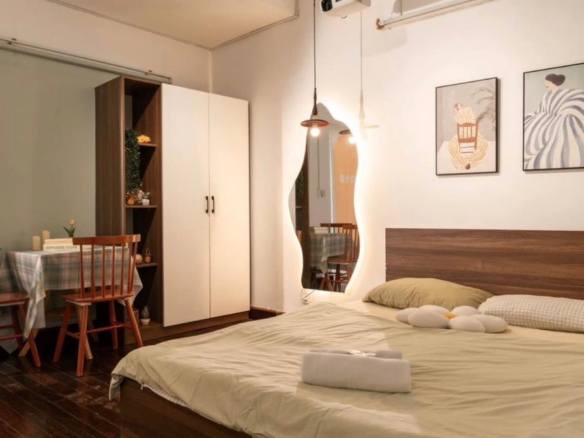 The Forum Condominium