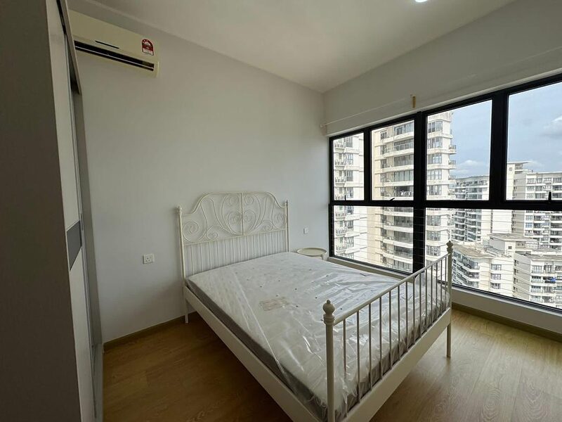 Aria Luxury Residence Condominium
