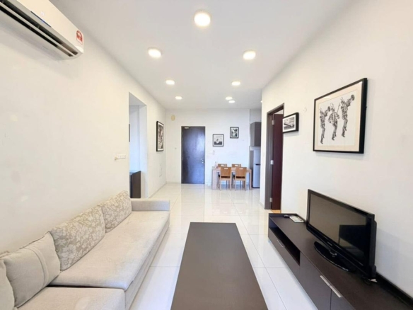 Fully Furnished Sterling Condominium