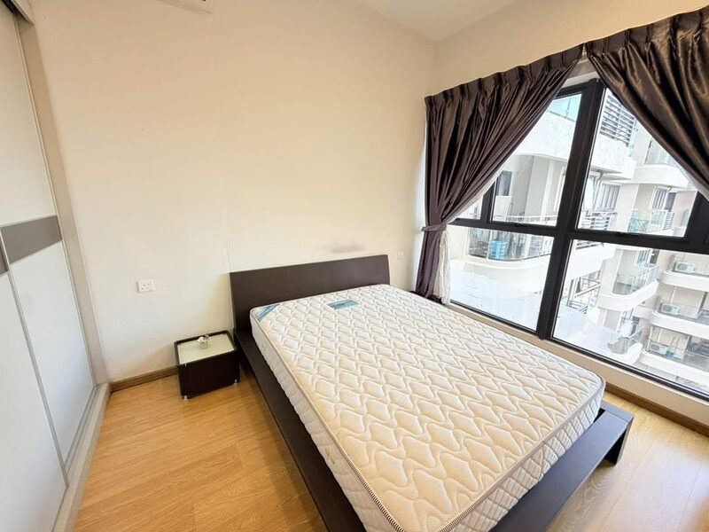 Fully Furnished Sterling Condominium