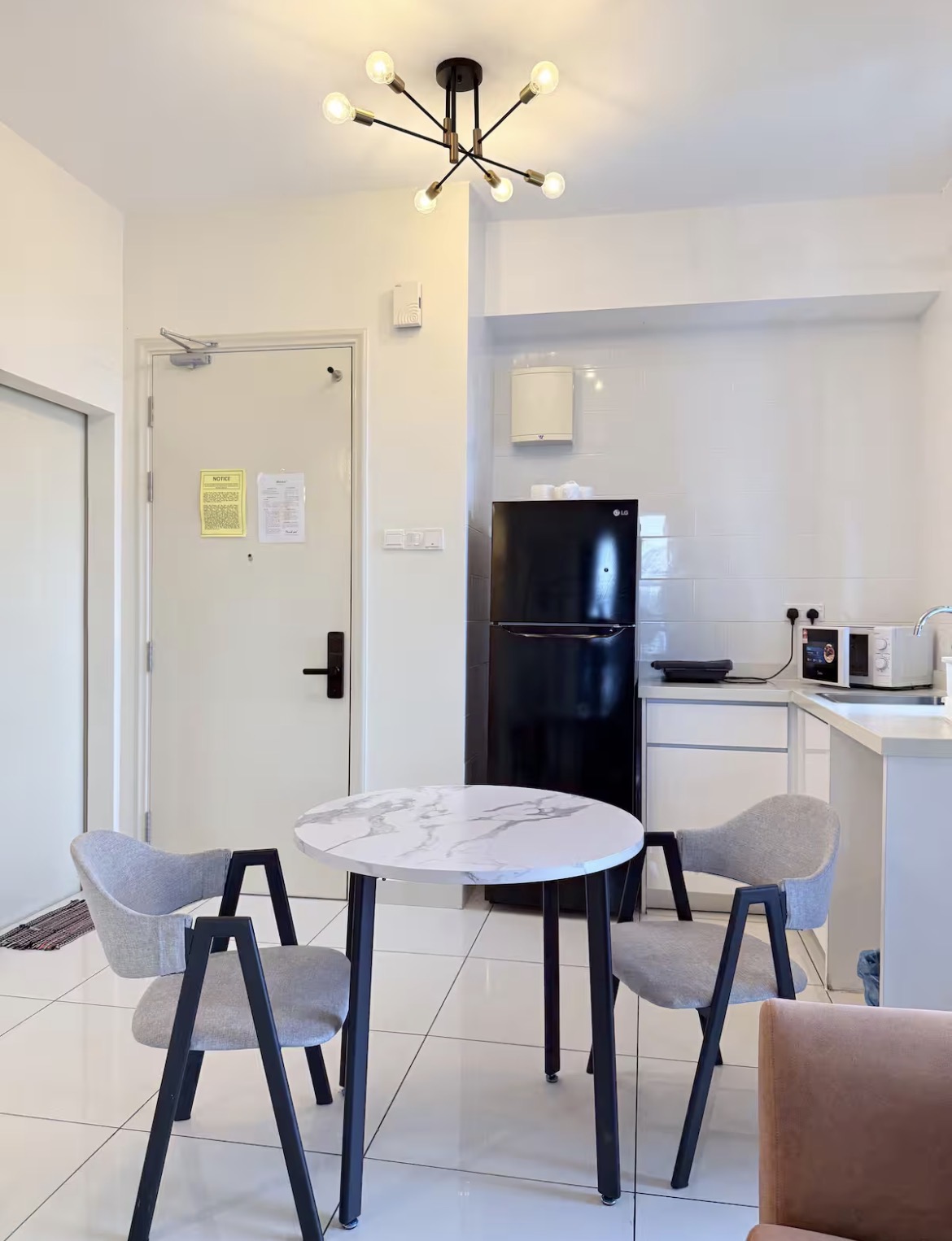 Fully furnished studio apartment for rent
