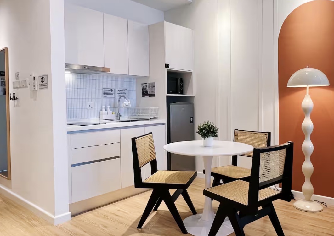 Fully furnished studio apartment for rent