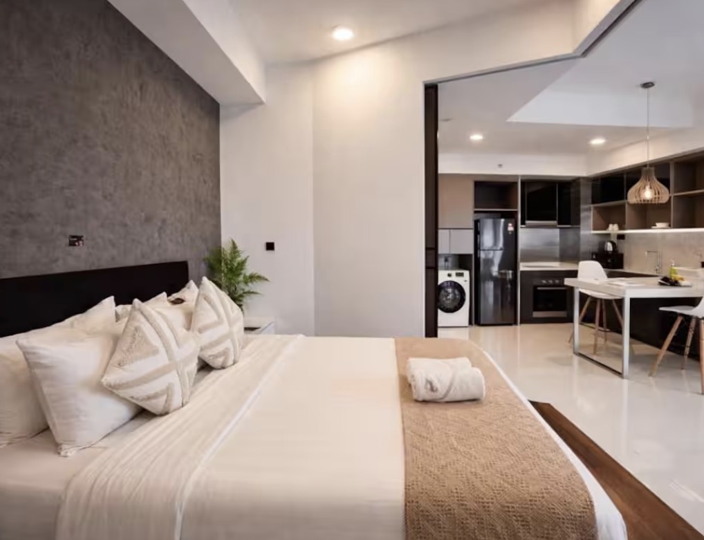 Fully furnished studio apartment for rent