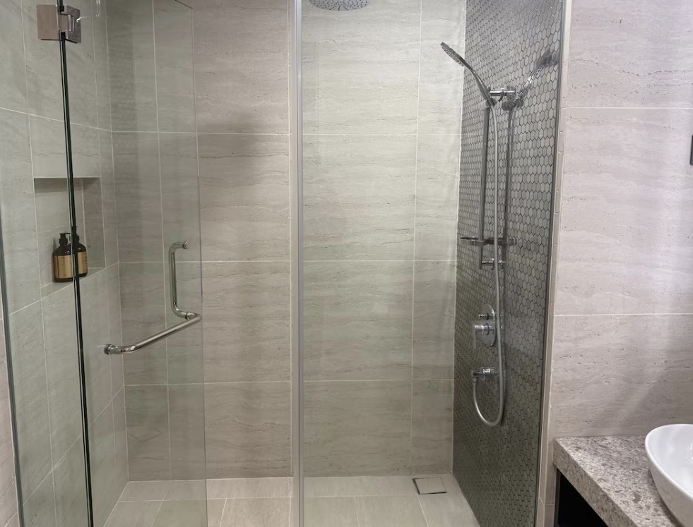 Fully furnished studio apartment for rent