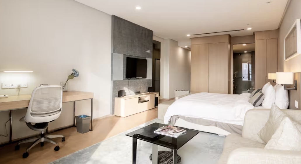 Fully furnished studio apartment for rent