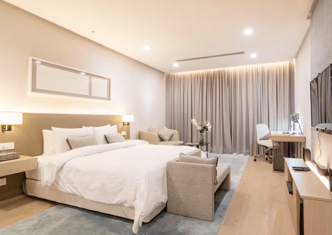 Fully furnished studio apartment for rent