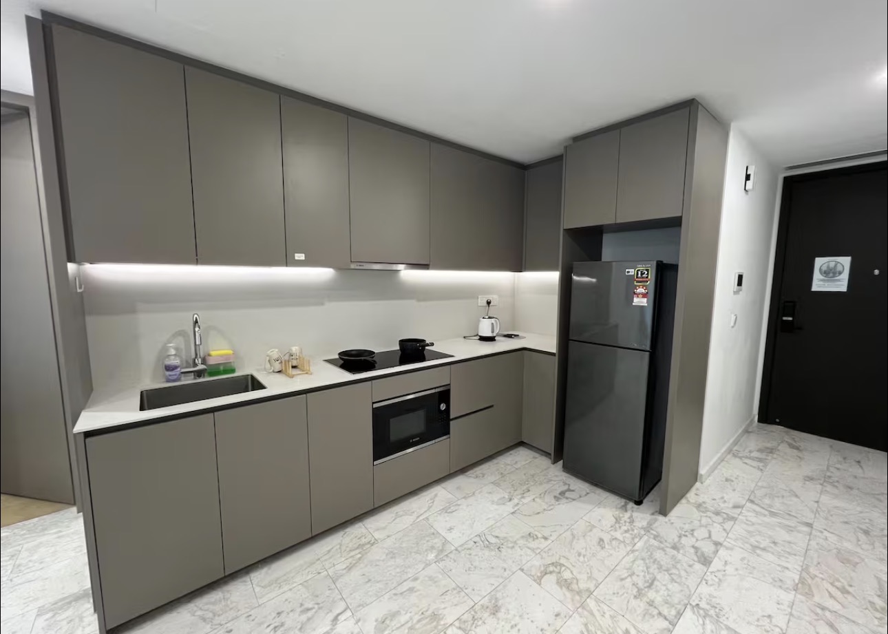 A comfortable room is available for immediate move