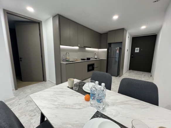 A comfortable room is available for immediate move
