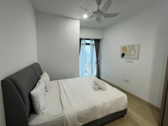 A comfortable room is available for immediate move
